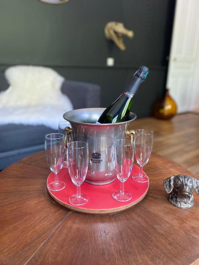 Le Clos Maison 3 Avec Exterieur Et Parking Centre Holiday home Epernay